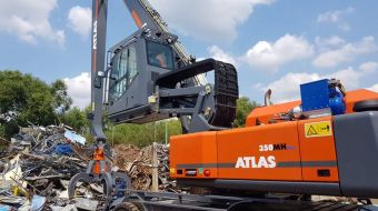 ATLAS MH350 for metal scrap processing in CANNONEER Group