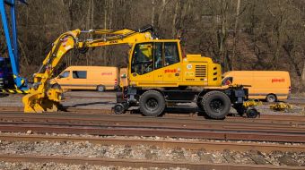 ATLAS 1604ZW rail-road excavators in Pirell a.s.