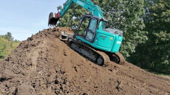 Kobelco ED160 Blade runner v akci